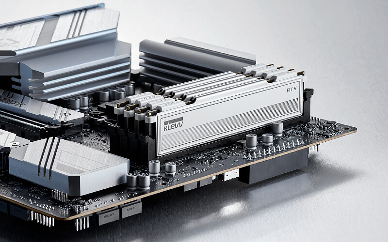 KLEVV FIT V White DDR5 memory installed on a compatible desktop platform