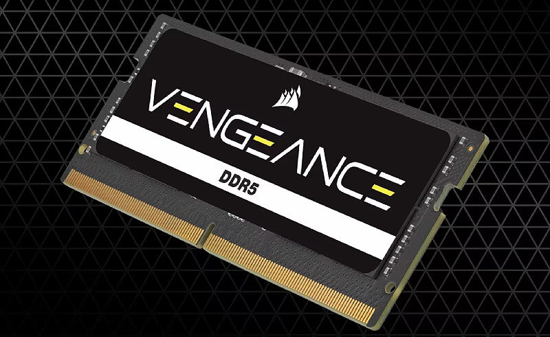 מודול הזיכרון Corsair Vengeance DDR5 SODIMM עם מגעי החיבור